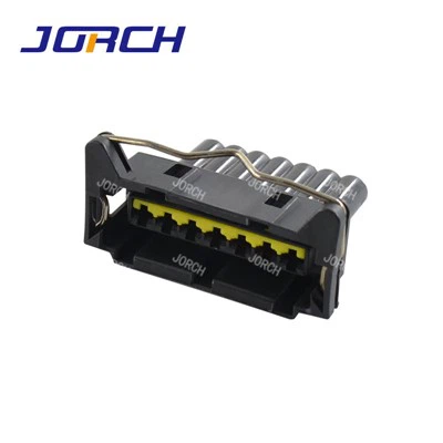 7-смерни аутомобилски конектор Утикач за ауто кућиште водоотпорни ауто конектор ДЈ7071А-3.5-21